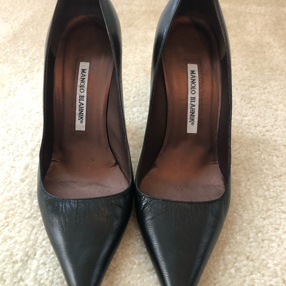 Black Manolo Blahnik Women’s Leather Pump